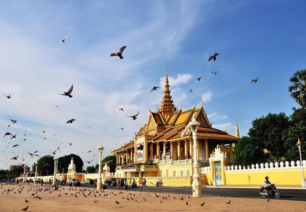 Flamingos Hotel Phnom Penh Eksteriør bilde